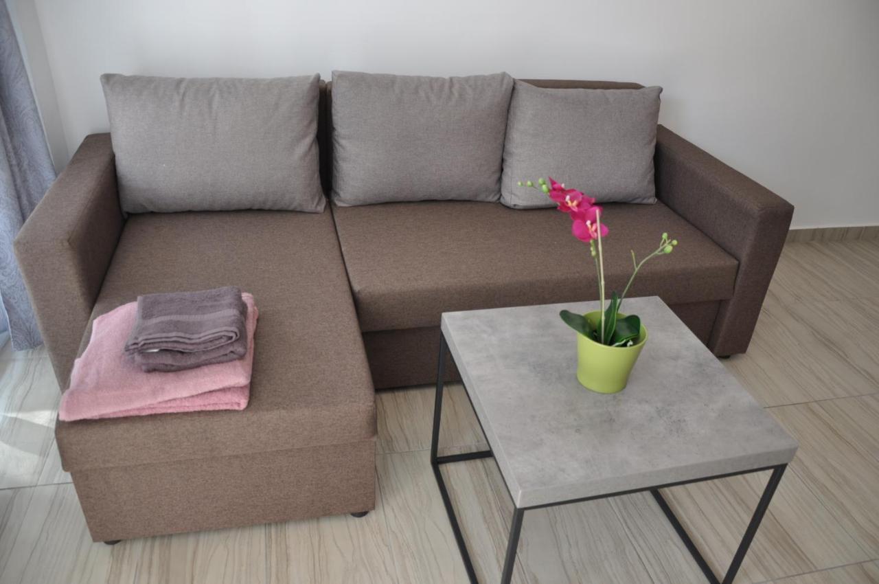 Lux Galatex Lägenhet Limassol Exteriör bild